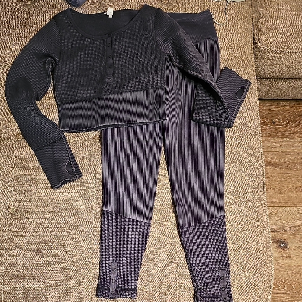 Black and Gray Textured Two-Piece Set